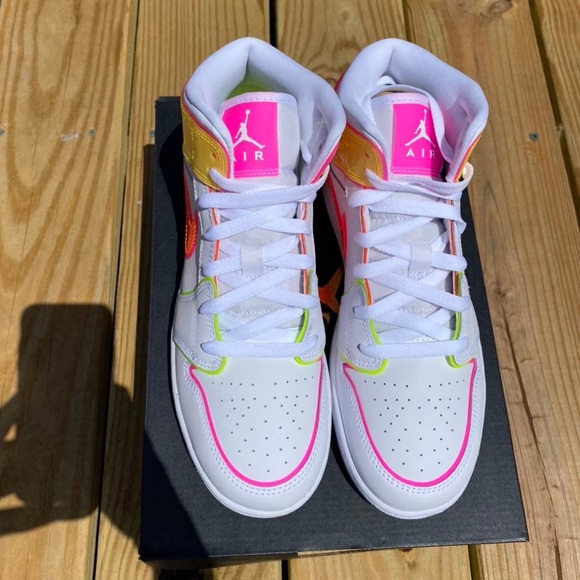 Nike Air Jordan Mid Gs Neon Pink Yellow 
